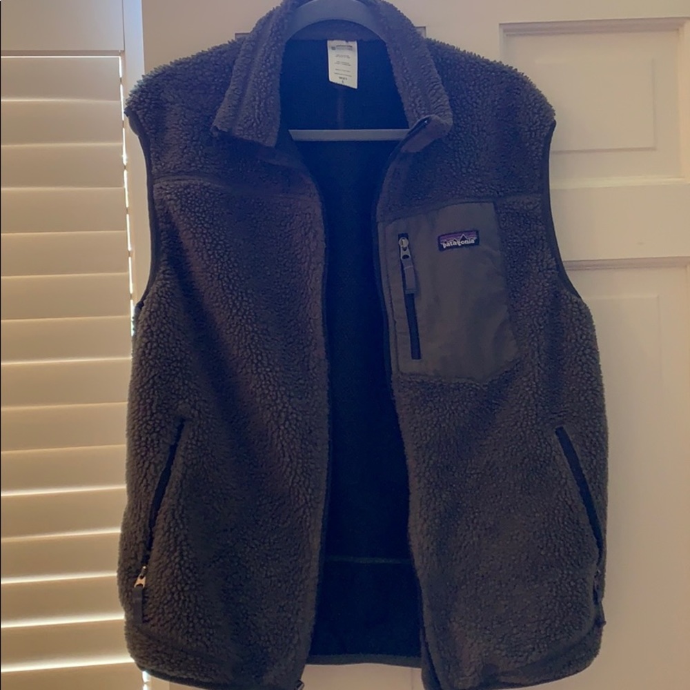 Men’s Patagonia vest
